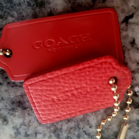 Coach Red Tag Set - Picture 4 of 11